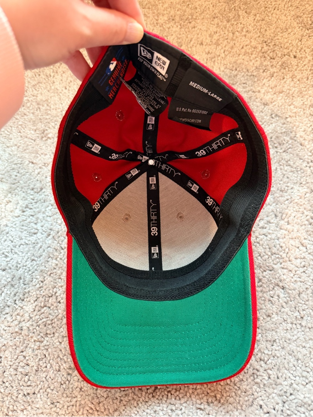 Cincinnati Reds MLB fitted hat - Picture 4 of 4
